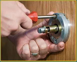 Clifton Heights Locksmith Service Clifton Heights, PA 610-973-5279 - 8-new-lock-install